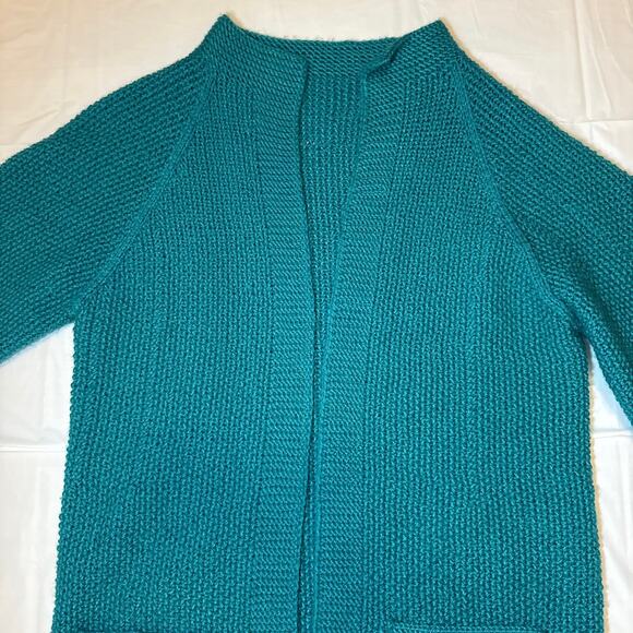 American vintage OOAK Hand knit over sized green belted cardigan size medium - Picture 12 of 14
